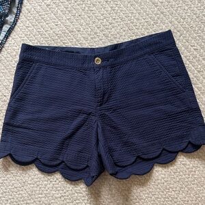 Navy Pique Scallop Buttercup Shorts From Lilly Pulitzer - 5 Inch Inseam